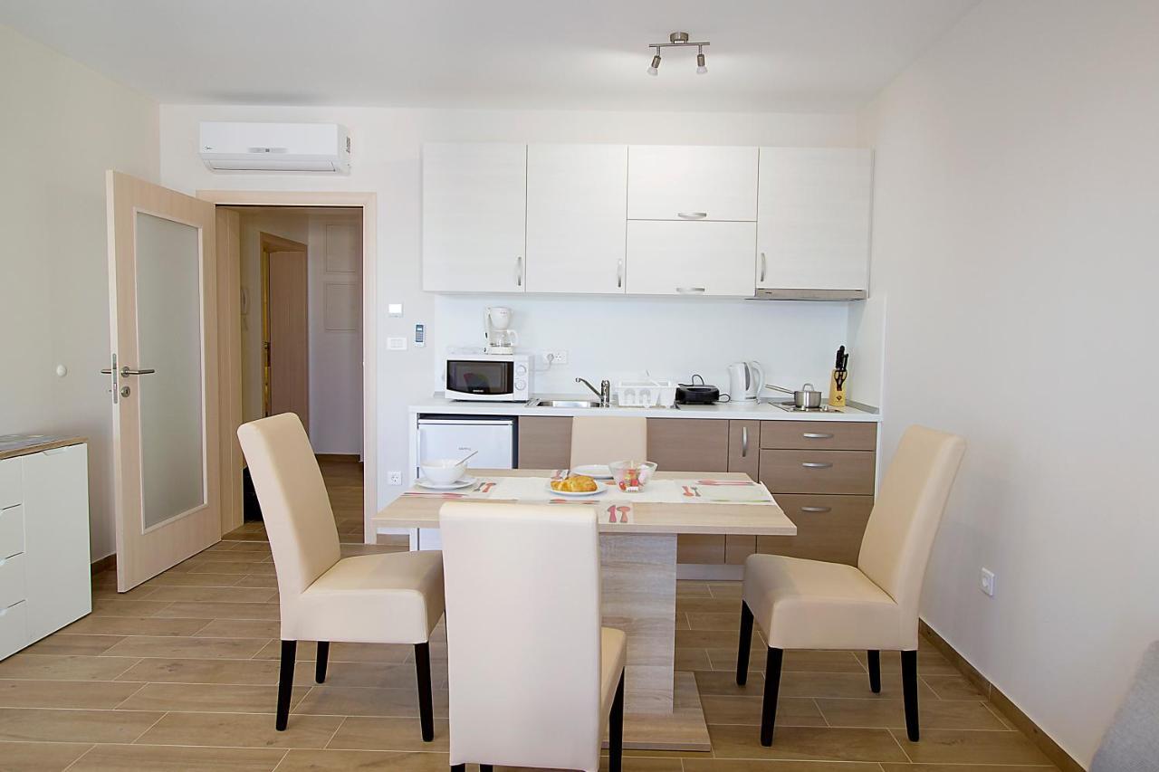Apartment Ragusa Palace 2 Taraca Bagian luar foto
